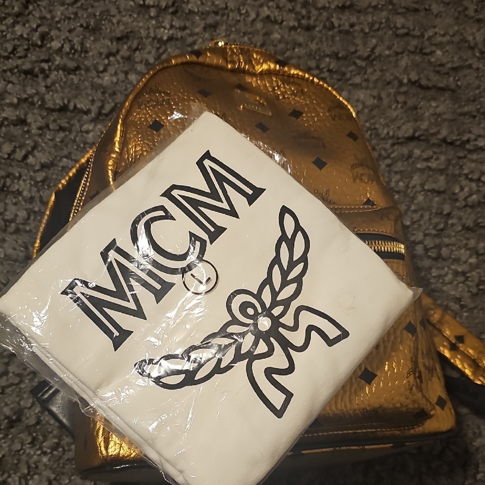 Gold Backpack - image 16